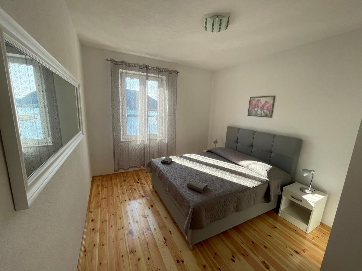 Ivan I Matej Apartments Blace Exterior photo